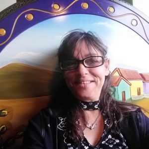 Meet your Posher, Kindra